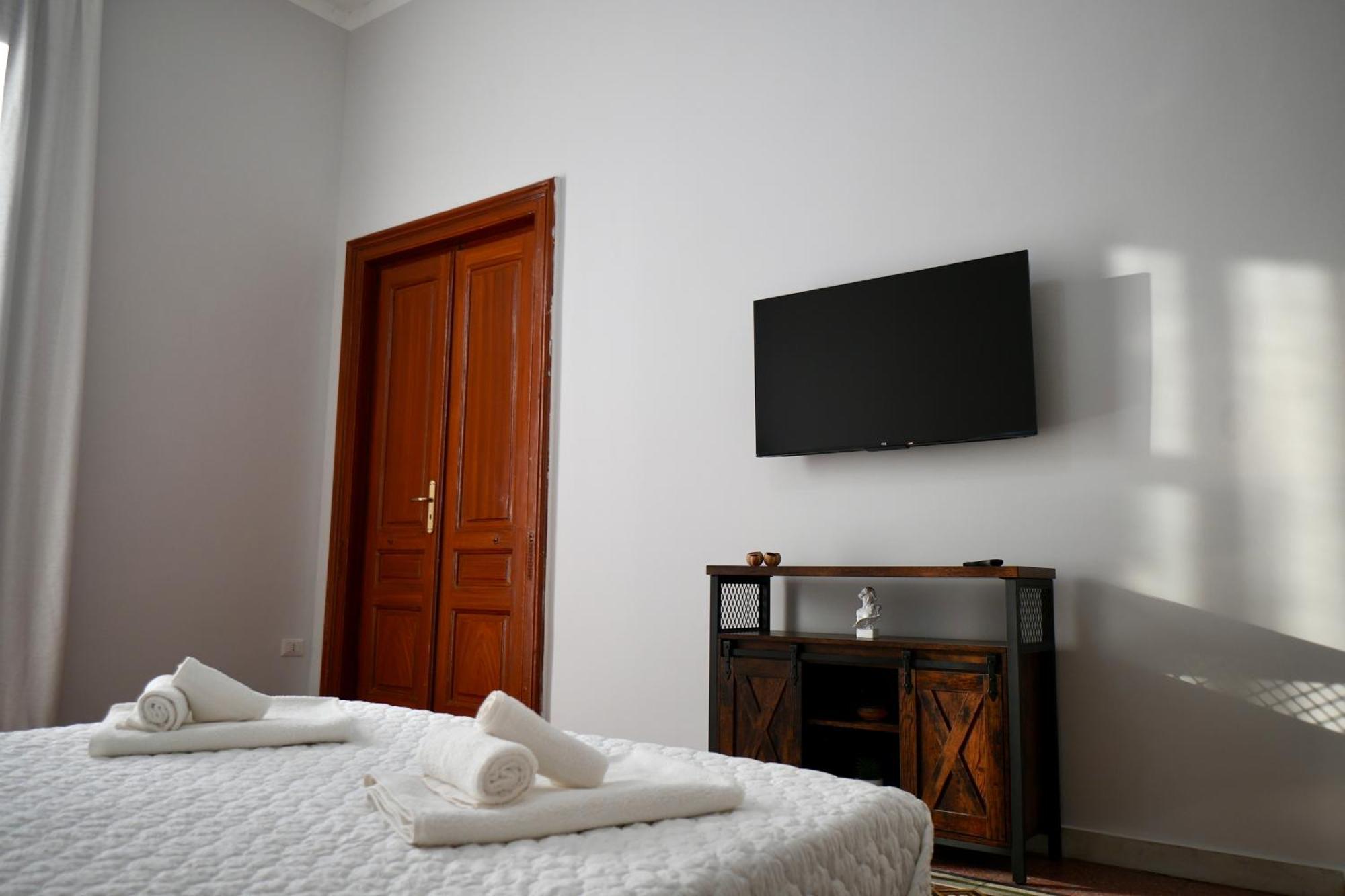 Residenza Vecchia Napoli 60 Apartment Exterior photo